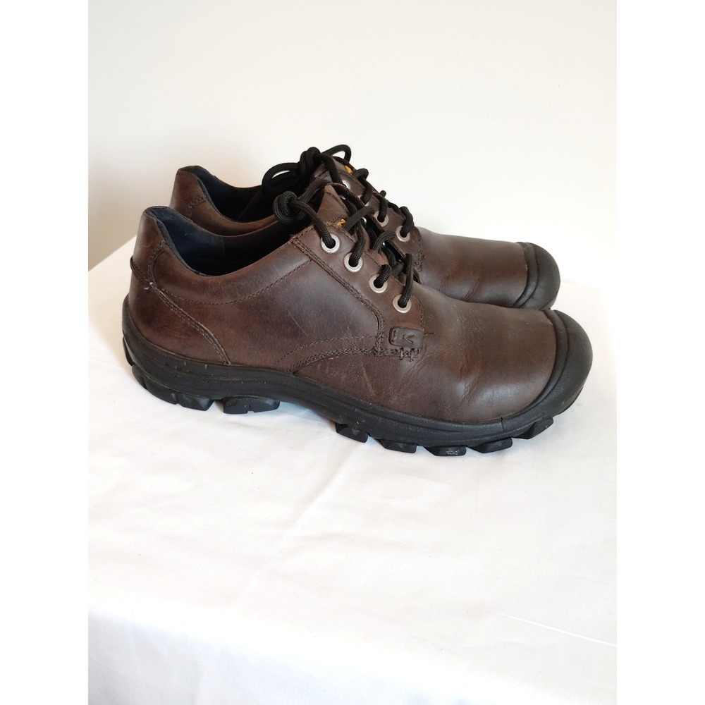 KEEN Austin Men 9.5 Brown Leather Rugged Sole Preppy Lace Up Casual Oxford Shoes